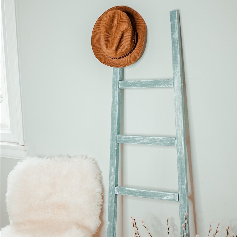 Straw brown hat
